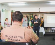 Patrulha Escolar e integrantes do NRE se reúnem para discutir sobre Bullying