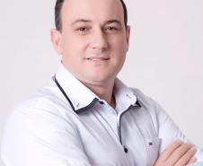 Conheça o projeto que tem por objetivo sensibilizar os alunos sobre a importância da educação na realização dos sonhos profissionais e pessoais, através de vídeos com depoimentos de ex-alunos do CESB.
