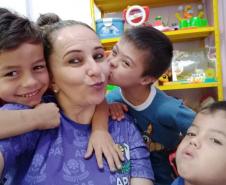 Neste dia especial, onde lembramos a luta das pessoas com Autismo e suas famílias, queremos destacar o importante trabalho desenvolvido pelas nossas escolas especiais, Escola Raio de Sol, São Francisco de Assis, 30 de Março, Alana Maria Mendes de Araújo, Cândido Maurício Brzezinski, Joceli Pichurski, 21 de Outubro e Hilda Adamio Roveda.
