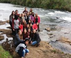 A obra é o resultado de um projeto da Profª Helena Brzozowski Otto, juntamente com os alunos do ensino médio do Col. Est. do Campo Prof. Estanislau Wrublewski, de Santana, Cruz Machado.