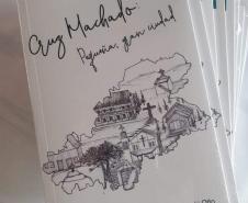 A obra é o resultado de um projeto da Profª Helena Brzozowski Otto, juntamente com os alunos do ensino médio do Col. Est. do Campo Prof. Estanislau Wrublewski, de Santana, Cruz Machado.