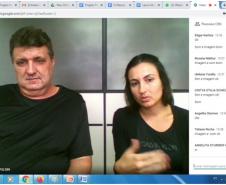 É mais uma ferramenta que será usada, tanto nas reuniões internas, com a equipe de técnicos pedagógicos do NRE, quanto com os Diretores dos Colégios, para a troca de informações, ideias, sugestões e acompanhamento.
