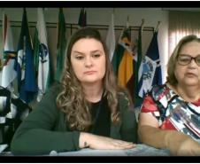 A reunião foi para troca de informações e orientações a respeito das atividades escolares que estão sendo oferecidas à distância. 
