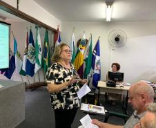 CHEFE DO NRE DE UNIÃO DA VITÓRIA REALIZA A PRIMEIRA REUNIÃO DO ANO DE 2019 COM OS DIRETORES DOS COLÉGIOS ESTADUAIS JURISDICIONADOS AO NÚCLEO.
O início do ano letivo está se aproximando e, com ele, os preparativos para a volta às aulas. Assim, na manhã de hoje, 23 de janeiro de 2019, aconteceu no auditório do NRE de União da Vitória, a primeira reunião do chefe professor Carlos Alberto Polsin com os diretores das Instituições Estaduais desta Regional.
