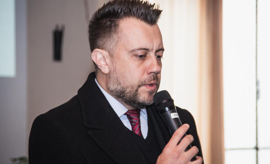 Programa Presente na Escola é lançado no Núcleo Regional de União da Vitória.