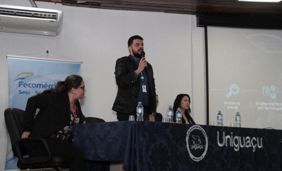 Professores de Língua Portuguesa, Matemática, Mais Aprendizagem, Salas de Apoio à Aprendizagem, parceria Sesc e Pedagogos participam de Formação Continuada.