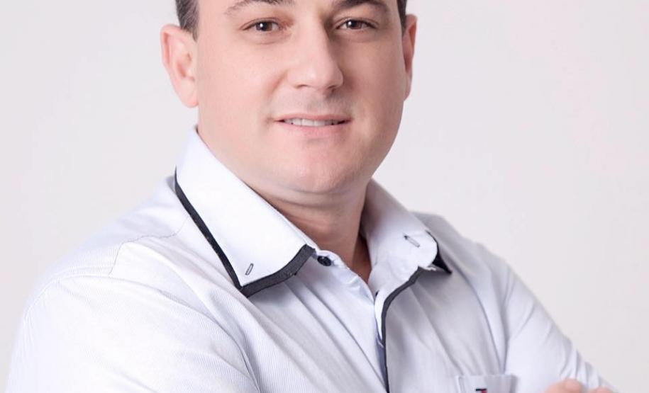 Conheça o projeto que tem por objetivo sensibilizar os alunos sobre a importância da educação na realização dos sonhos profissionais e pessoais, através de vídeos com depoimentos de ex-alunos do CESB.