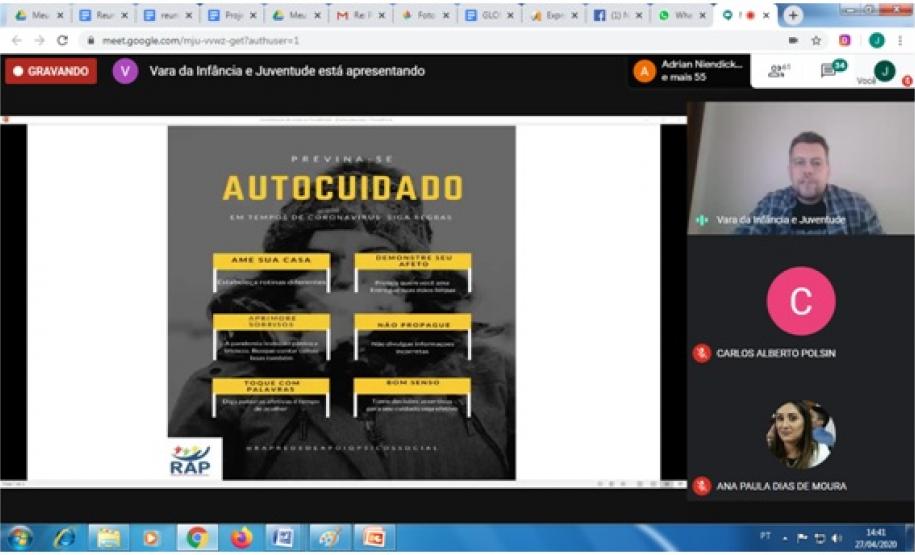 Participaram desta interatividade à distância, a Coordenadora da SEED, responsável pelo nosso NRE Profª Maria Vanei Rigonato, a chefia do NRE/UVA Prof. Carlos Alberto Polsin e Profª Francieli Maltauro, o Dr. Carlos Eduardo Mattioli Kockanny, Juiz da Vara da Infância da Juventude e da Família, Coordenadores do NRE e os Diretores dos Colégios Estaduais.