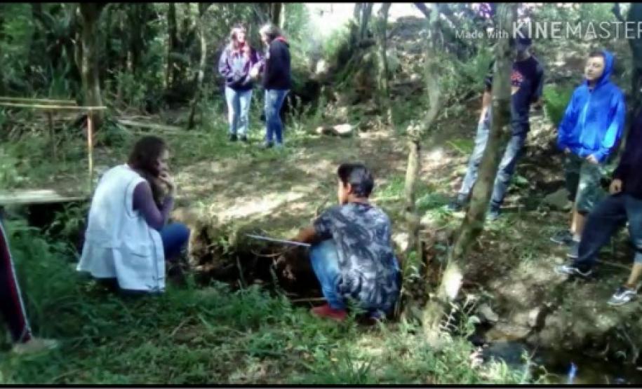 O Projeto é da Profª Carina Bill Wieczorkoski e alia conhecimento científico e prática, Física e Educação do Campo.