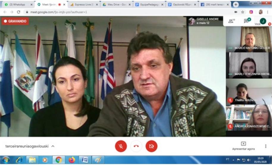 A chefia do NRE/UVA Prof. Carlos Alberto Polsin e Profª Francieli Maltauro, foram convidados e também  participaram deste momento importante.