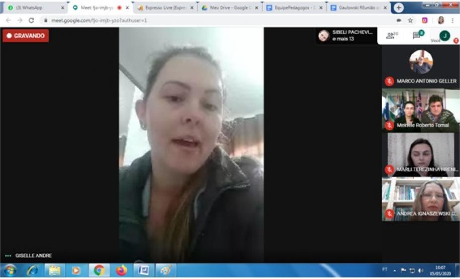 A chefia do NRE/UVA Prof. Carlos Alberto Polsin e Profª Francieli Maltauro, foram convidados e também  participaram deste momento importante.